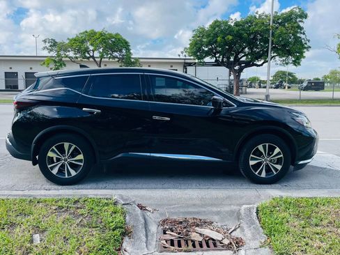 Used 2023 Nissan Murano S AWD/4WD image 6