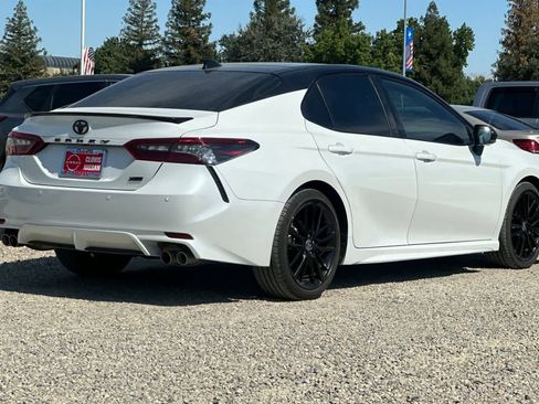 Used 2022 Toyota Camry XSE w/ Navigation Package FWD image 3
