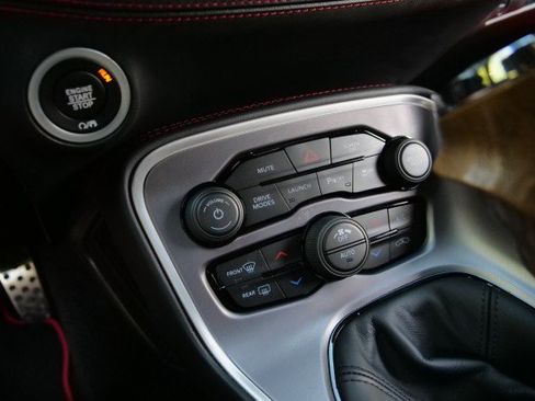 Used 2022 Dodge Challenger R/T Scat Pack RWD image 17