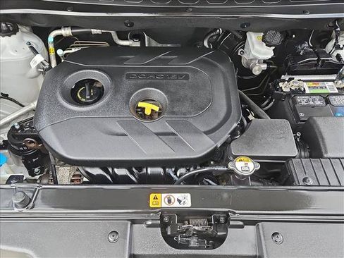 Used 2013 Kia Soul + FWD image 22