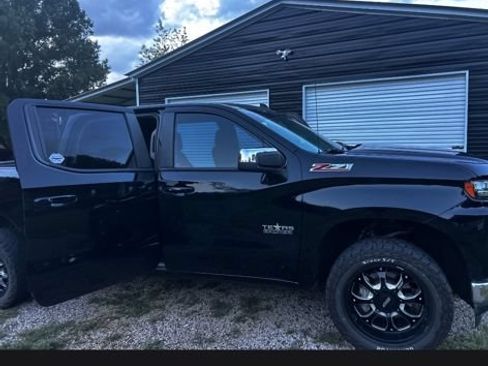 Used 2021 Chevrolet Silverado 1500 LT w/ Texas Edition Plus AWD/4WD image 13