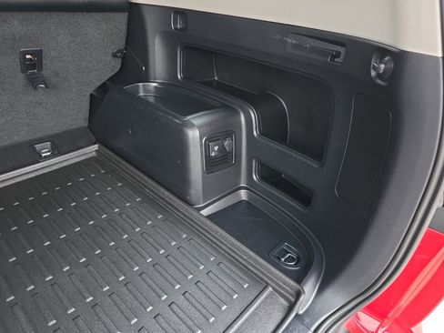 Used 2024 Toyota 4Runner SR5 Premium image 8