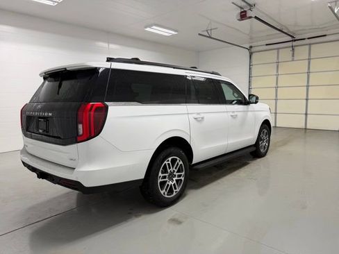 New 2026 Ford Expedition Max Active AWD/4WD image 8