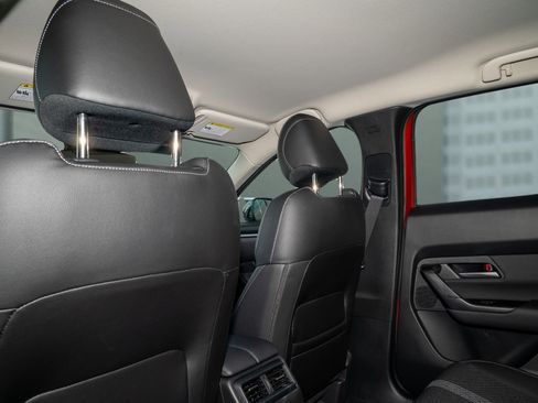 Used 2025 MAZDA CX-50 AWD 2.5 S w/ Weather Package image 19