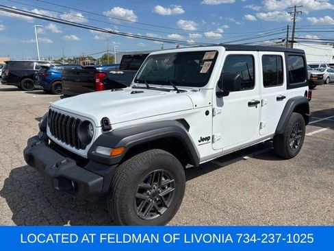 Used 2025 Jeep Wrangler Unlimited Sport AWD/4WD image 1
