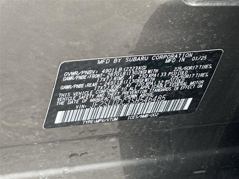 Certified 2025 Subaru Forester Premium AWD/4WD image 33