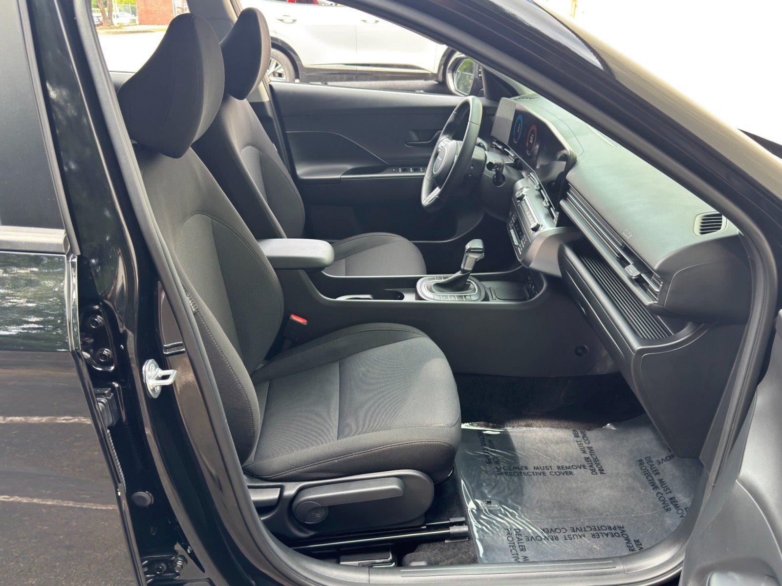 Used 2026 Hyundai Kona SEL Sport FWD image 14