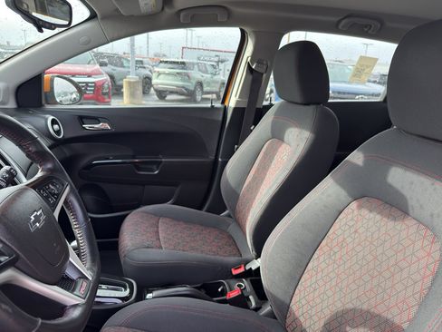Used 2019 Chevrolet Sonic LT image 26