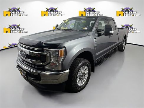 Used 2022 Ford F250 XLT image 1