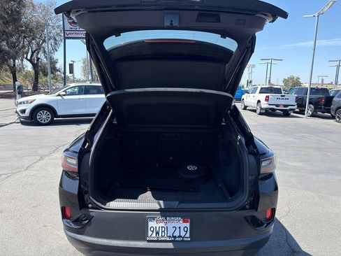 Used 2023 Volkswagen ID.4 Pro S RWD image 7