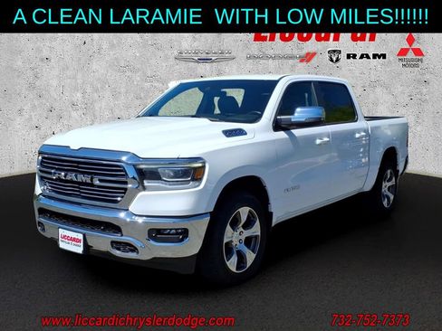 Used 2023 RAM 1500 Laramie AWD/4WD image 3