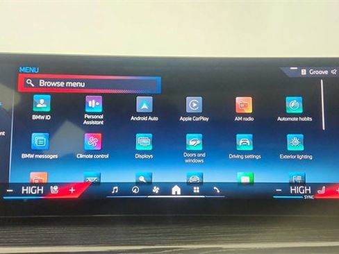 Used 2025 BMW X7 M60i image 53