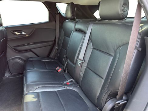 Used 2019 Chevrolet Blazer LT FWD image 13