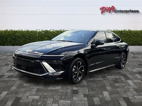 Used 2025 Hyundai Sonata SEL FWD image 5