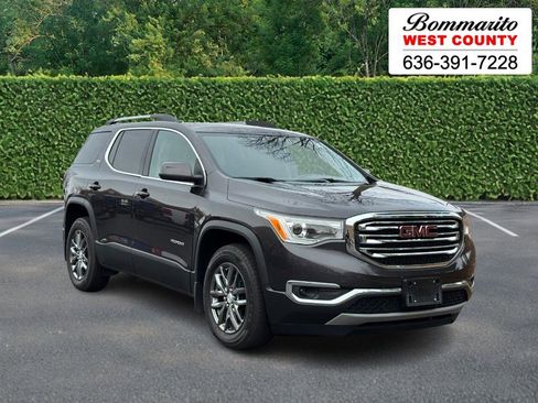 Used 2017 GMC Acadia SLT image 1