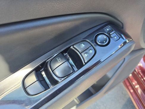 Used 2023 Nissan Altima 2.5 SV image 19