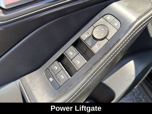 Used 2023 Nissan Rogue SV w/ SV Premium B Package AWD/4WD image 14