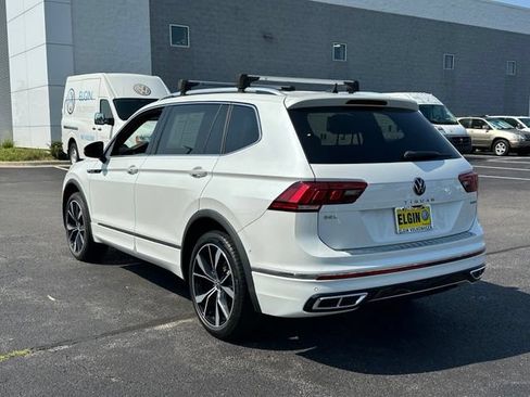 Certified 2022 Volkswagen Tiguan SEL R-Line AWD/4WD image 4
