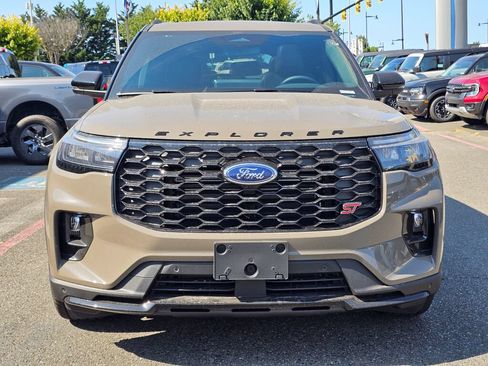 New 2026 Ford Explorer ST w/ Sun And Sound Package AWD/4WD image 2