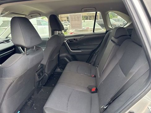 Used 2023 Toyota RAV4 LE AWD/4WD image 25