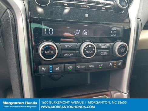 Used 2021 Subaru Ascent Touring w/ Popular Package #2A AWD/4WD image 22