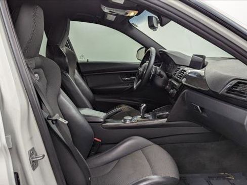 Used 2017 BMW M3 image 19