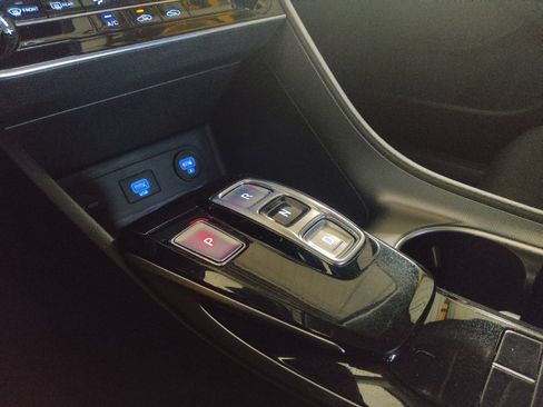 Used 2022 Hyundai Sonata SE FWD image 26
