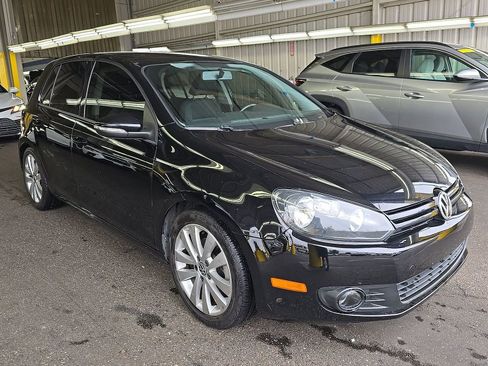 Used 2014 Volkswagen Golf TDI FWD image 3