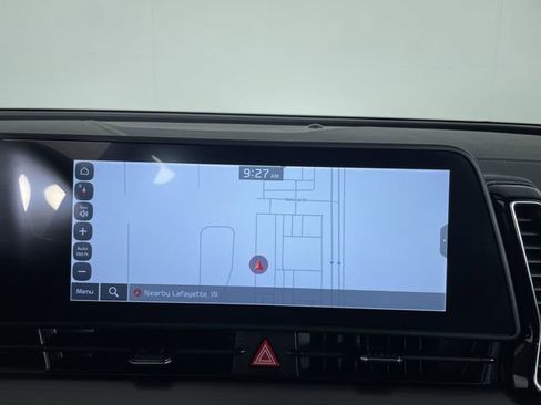 Used 2025 Kia Sportage EX image 22