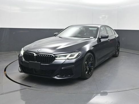 Used 2021 BMW M550i xDrive w/ Dynamic Handling Package AWD/4WD image 1