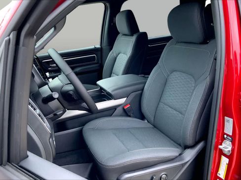 New 2026 RAM 1500 Lone Star AWD/4WD image 9