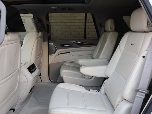 Used 2021 Cadillac Escalade Premium Luxury Platinum w/ LPO, Floor Liner Package AWD/4WD image 21