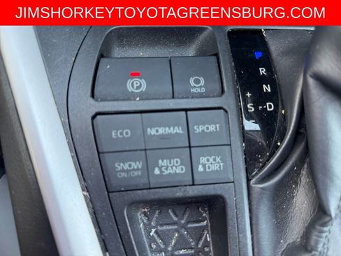 Used 2019 Toyota RAV4 XLE Premium w/ Cold Weather Package image 29