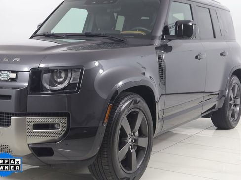 Used 2024 Land Rover Defender 110 X-Dynamic SE image 54