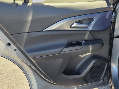 New 2026 Chevrolet Equinox EV LT w/ LPO, Blackout Package image 13