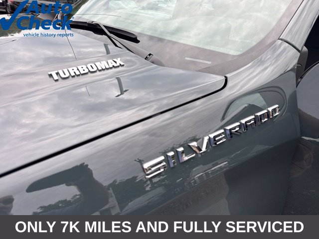 Used 2025 Chevrolet Silverado 1500 LT AWD/4WD image 36