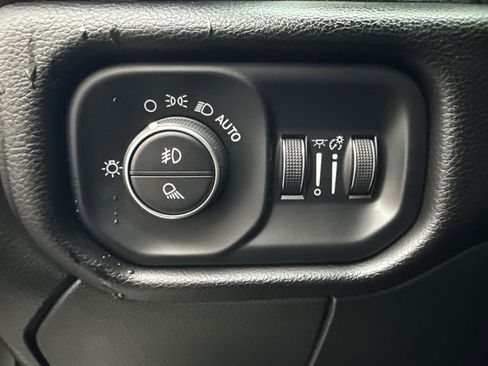 Used 2024 RAM 2500 Laramie image 24