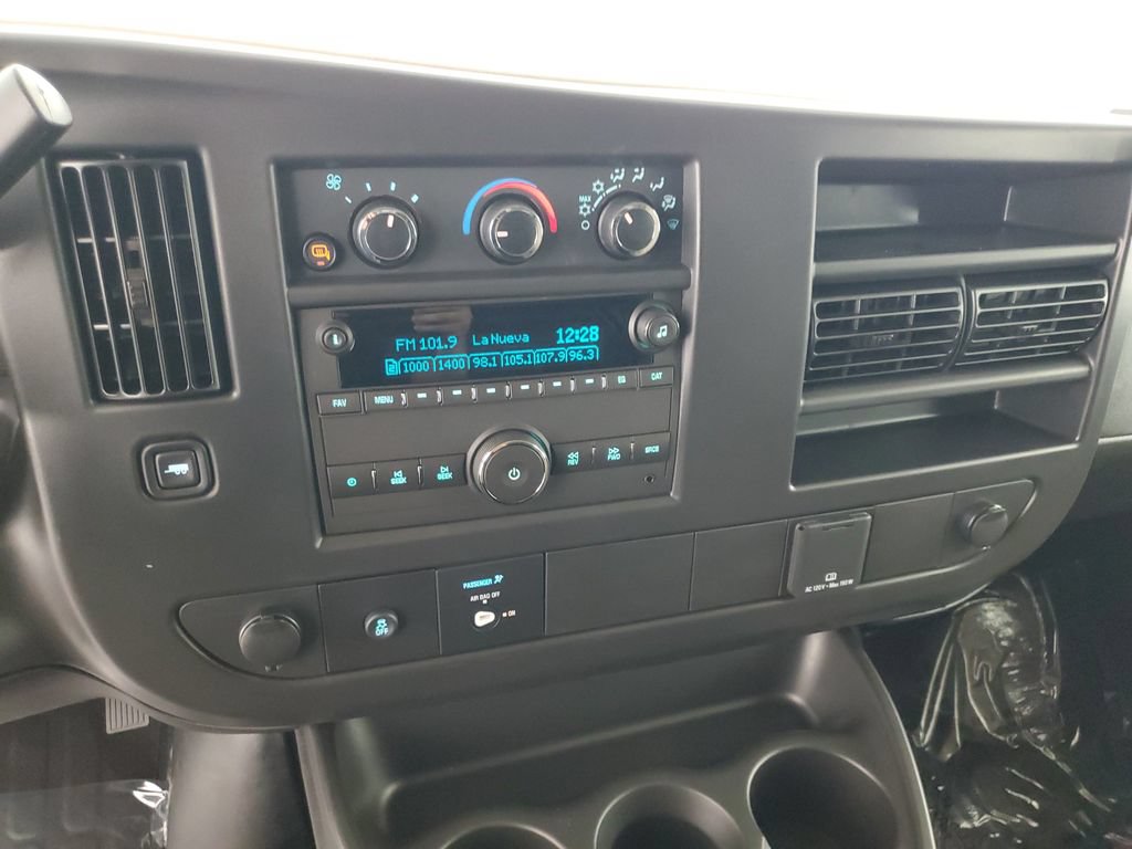 New 2026 Chevrolet Express 2500 RWD image 17