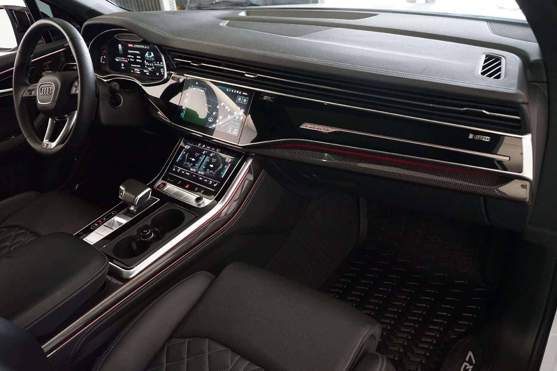 Used 2023 Audi SQ7 Premium Plus AWD/4WD image 5