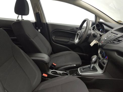 Used 2019 Ford Fiesta SE image 21