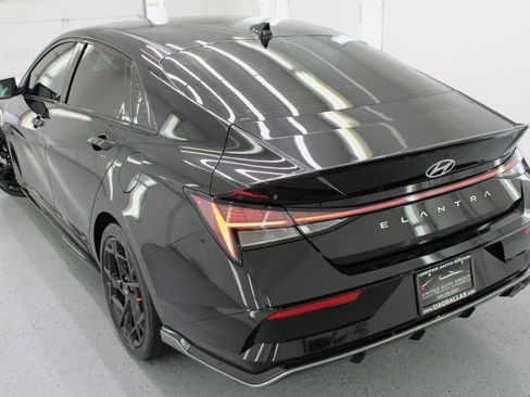 Used 2025 Hyundai Elantra N Line FWD image 31