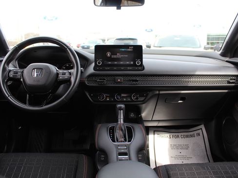 Used 2024 Honda HR-V Sport image 11