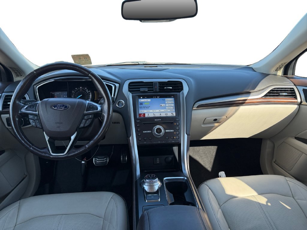 Used 2017 Ford Fusion Platinum AWD/4WD image 14