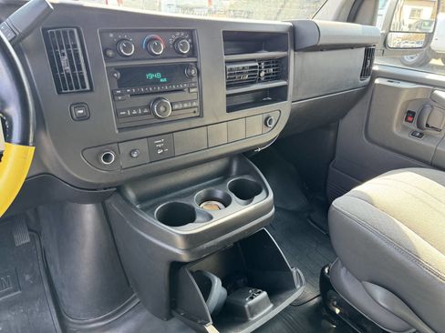Used 2014 Chevrolet Express 3500 LT w/ LT Preferred Equipment Group image 9