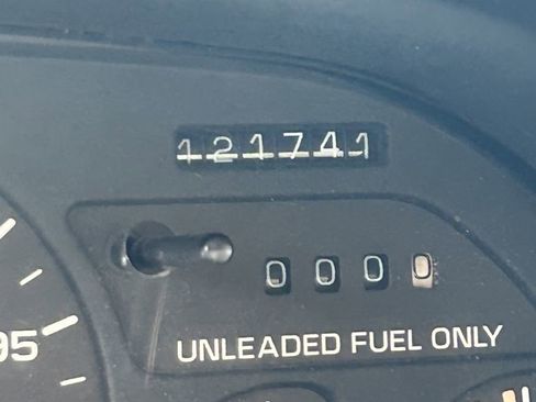 Used 1993 Chevrolet Camaro LT image 7