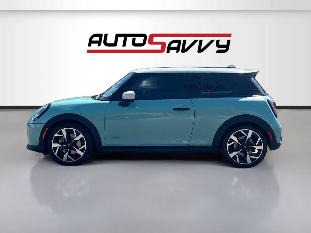 Used 2025 MINI Cooper S FWD image 4