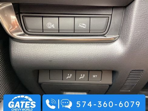 Used 2025 MAZDA CX-30 AWD 2.5 S w/ Preferred Package image 23