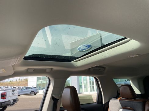 Used 2023 Ford Bronco Sport Outer Banks w/ Tech Package image 12