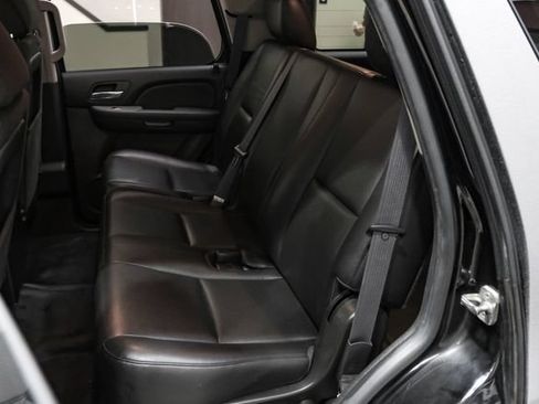 Used 2013 Chevrolet Tahoe 2WD image 38