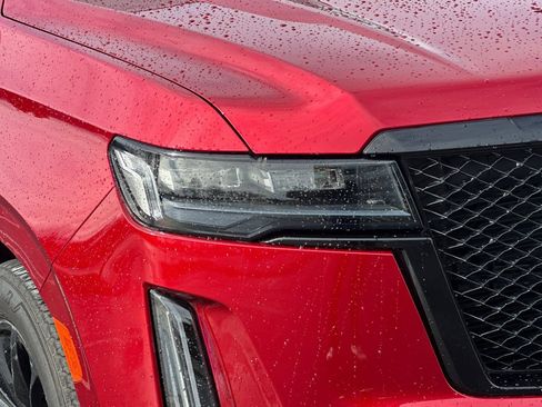 Certified 2024 Cadillac Escalade Sport w/ LPO, ONYX Package image 47